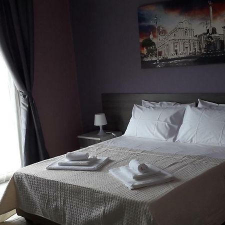 Borgo Palombaio 2 Bed & Breakfast คาตาเนีย ภายนอก รูปภาพ