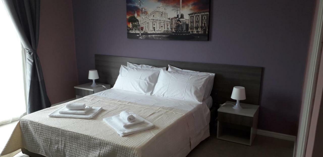 Borgo Palombaio 2 Bed & Breakfast คาตาเนีย ภายนอก รูปภาพ