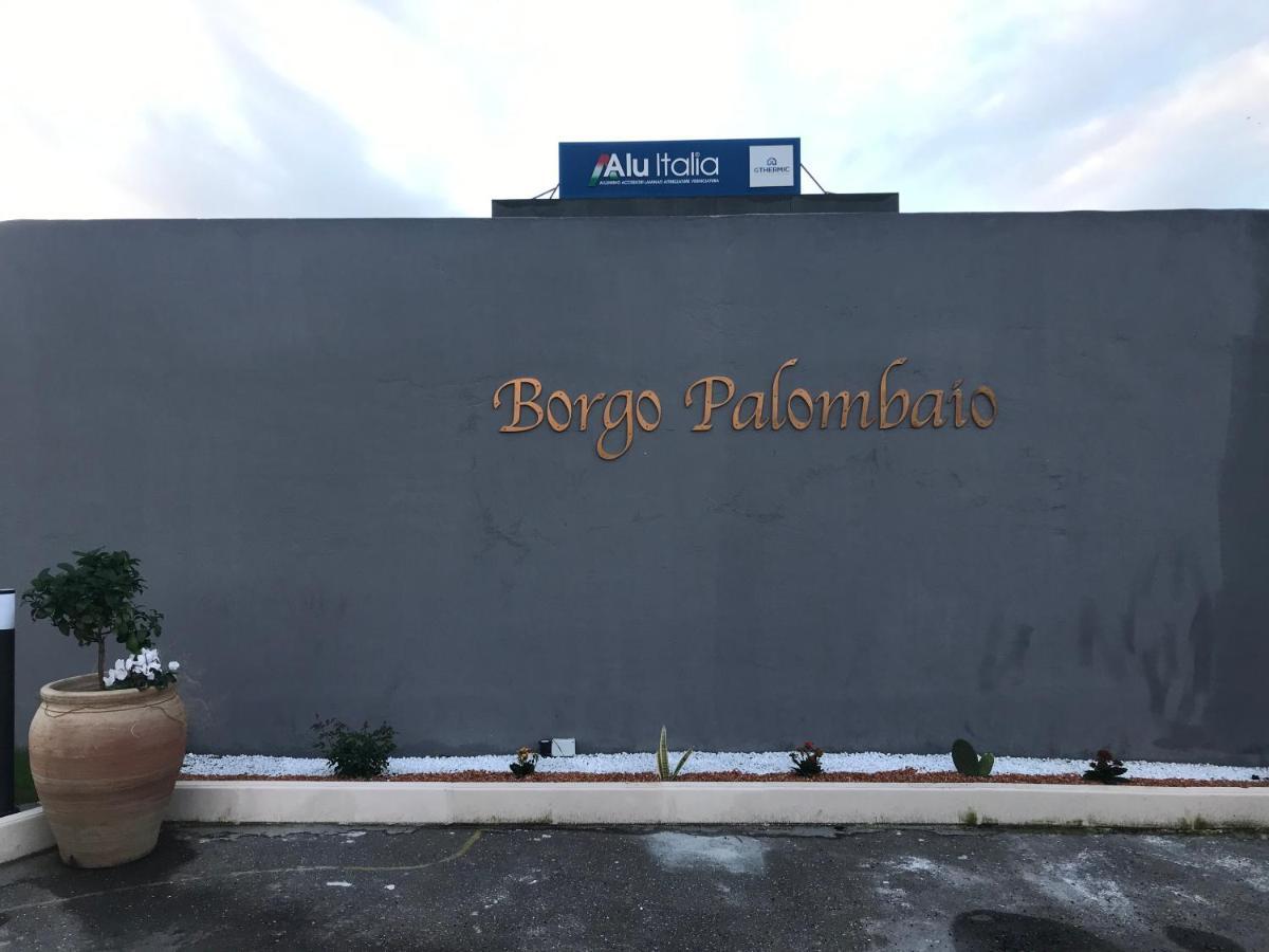 Borgo Palombaio 2 Bed & Breakfast คาตาเนีย ภายนอก รูปภาพ